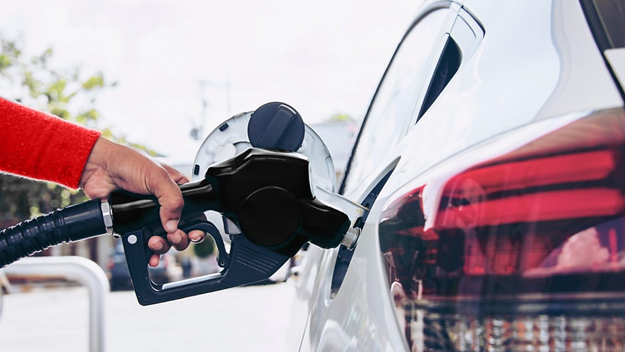 Filling fuel in a car